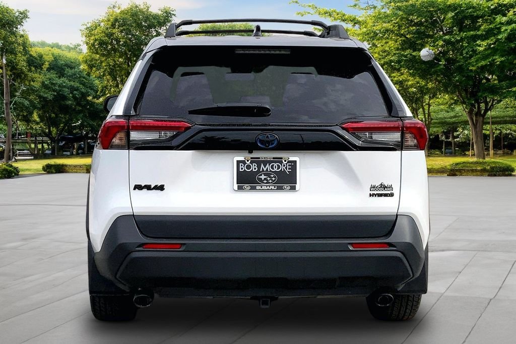 Used 2024 White Toyota Woodland Edition image 5