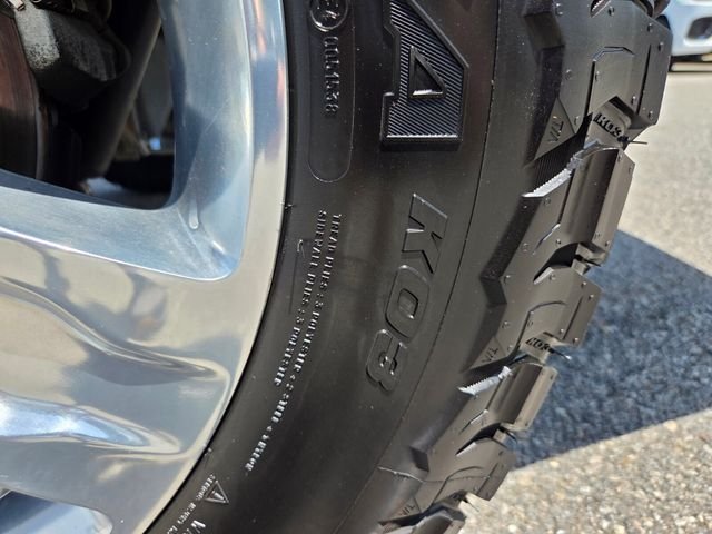 Used 2019 Silver Ford Platinum image 30