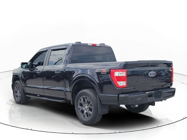 Used 2022 Black Ford XL image 7