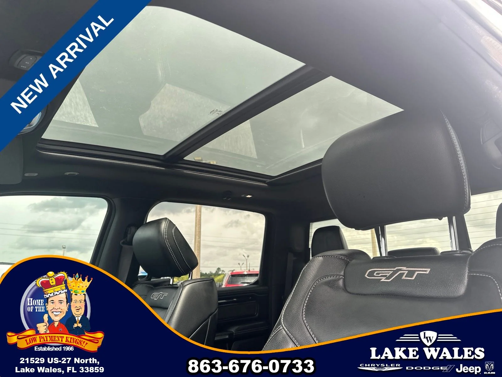 Used 2022 White Ram Laramie image 20