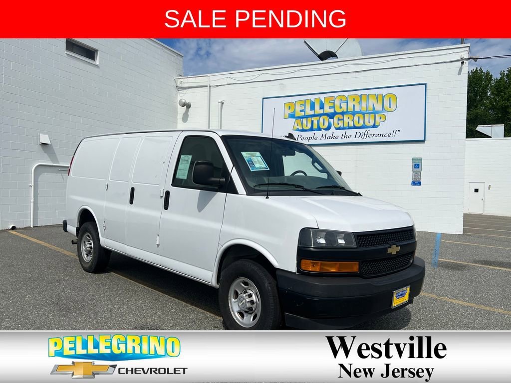 Summit White 2021 Chevrolet Express Cargo 2500 RWD Van Rear-Wheel Drive 8-Speed Automatic Overdrive