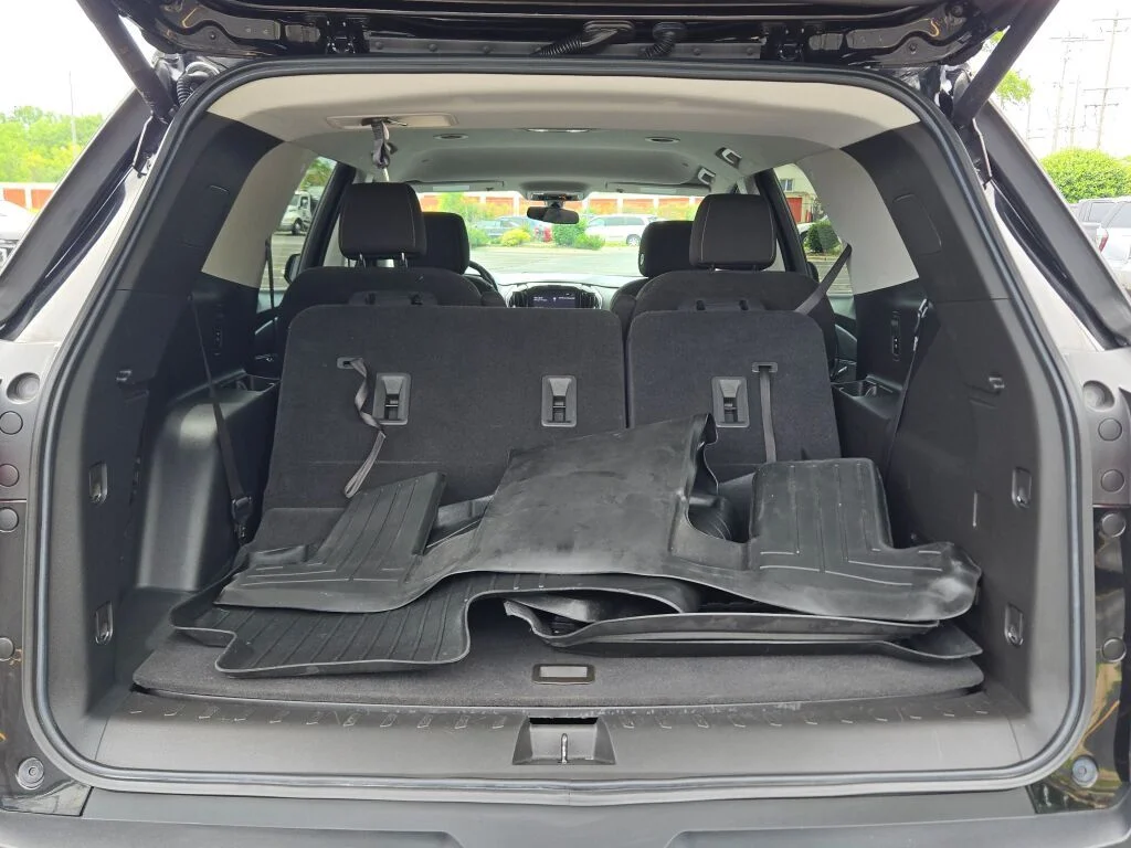 Used 2020 Black Chevrolet LT image 16