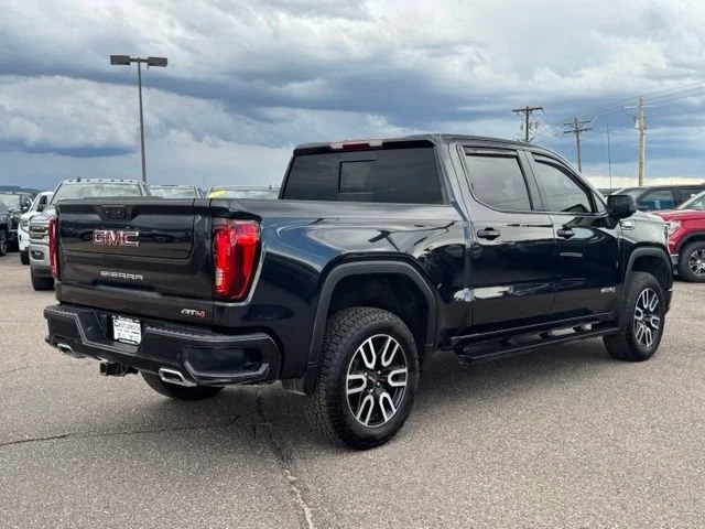 Certified Used 2025 Titanium Rush Metallic GMC AT4 image 5