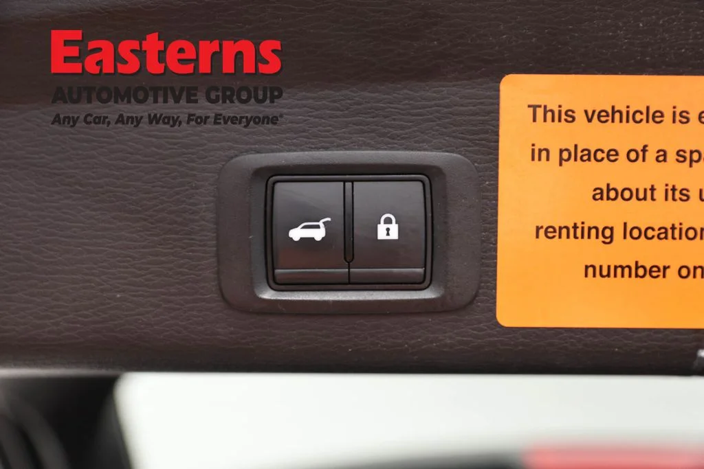 Used 2024 Black Mitsubishi SE image 22
