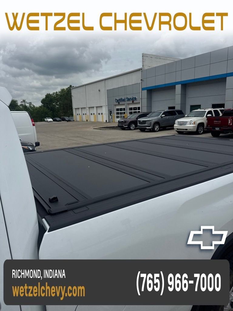Used 2024 White Chevrolet LT image 10