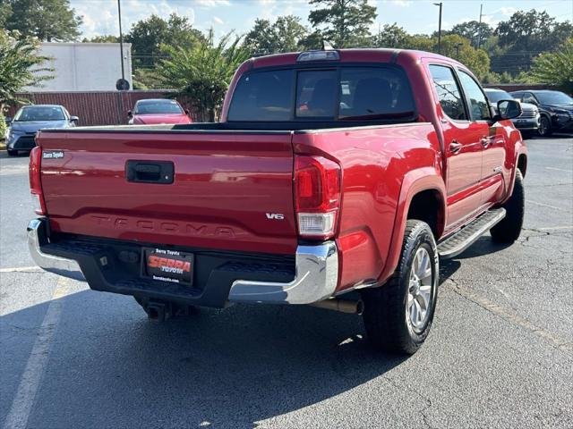 Certified Used 2017 BARCELONA RED MET. Toyota  image 3