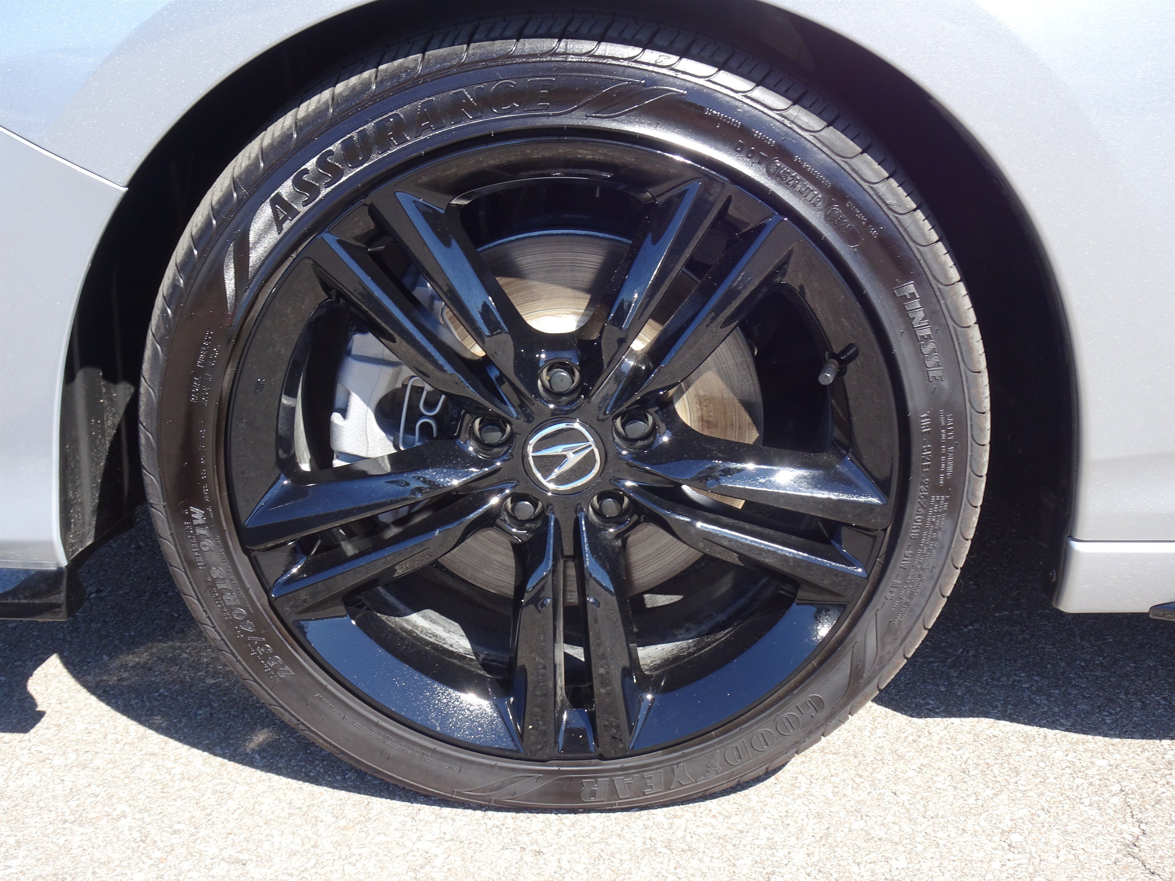 Used 2026 Solar Silver Metallic Acura w/A-Spec Package image 28