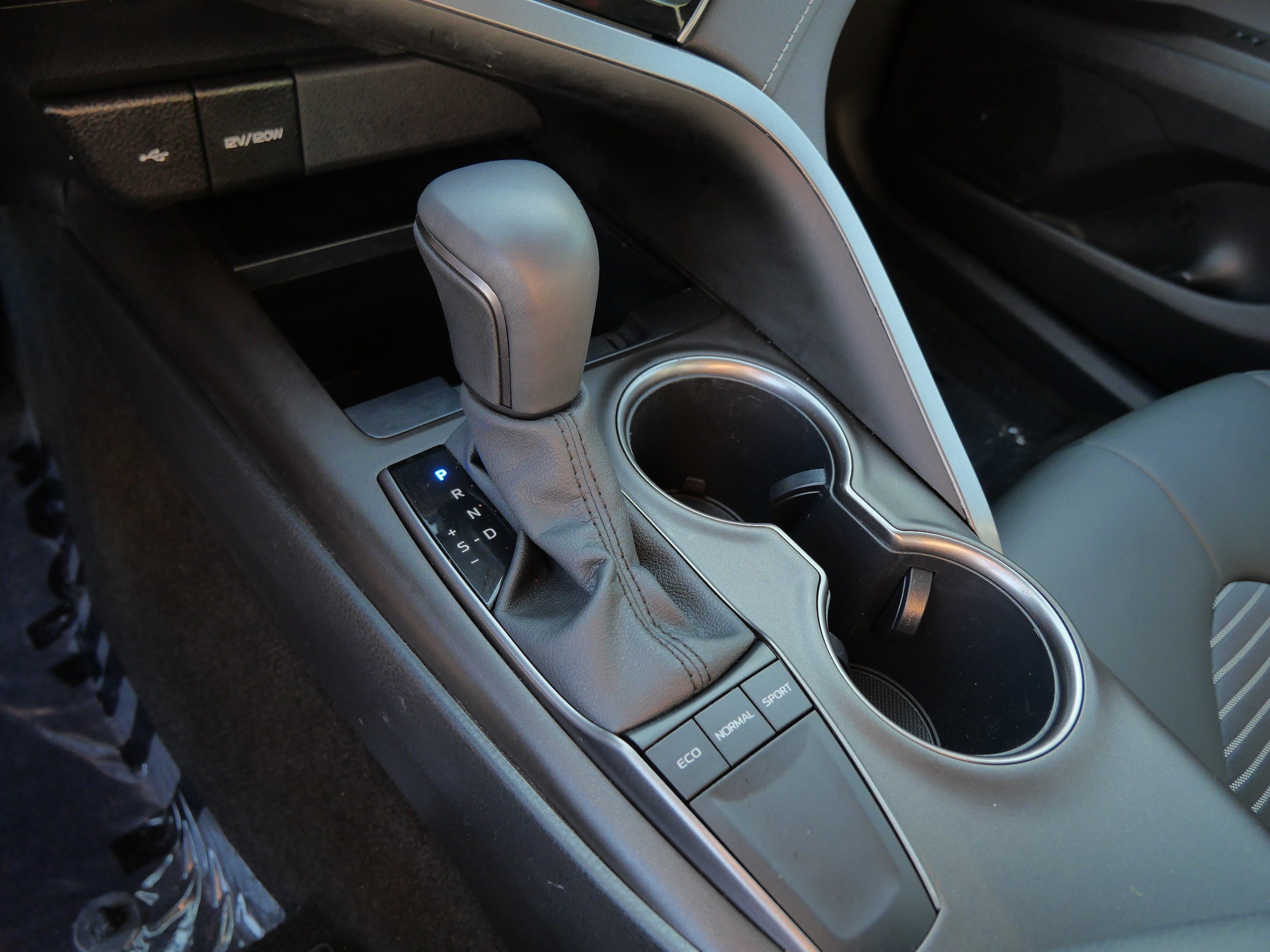 Used 2024 Midnight Black Metallic Toyota SE image 25