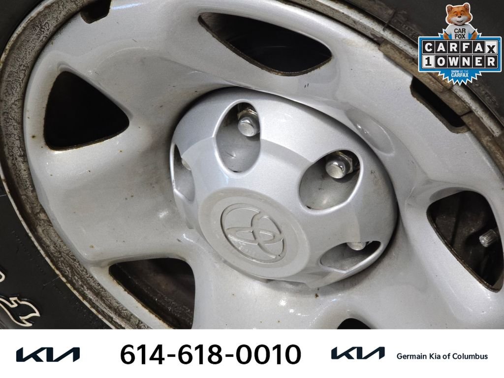 Used 2021 White Toyota SR image 13