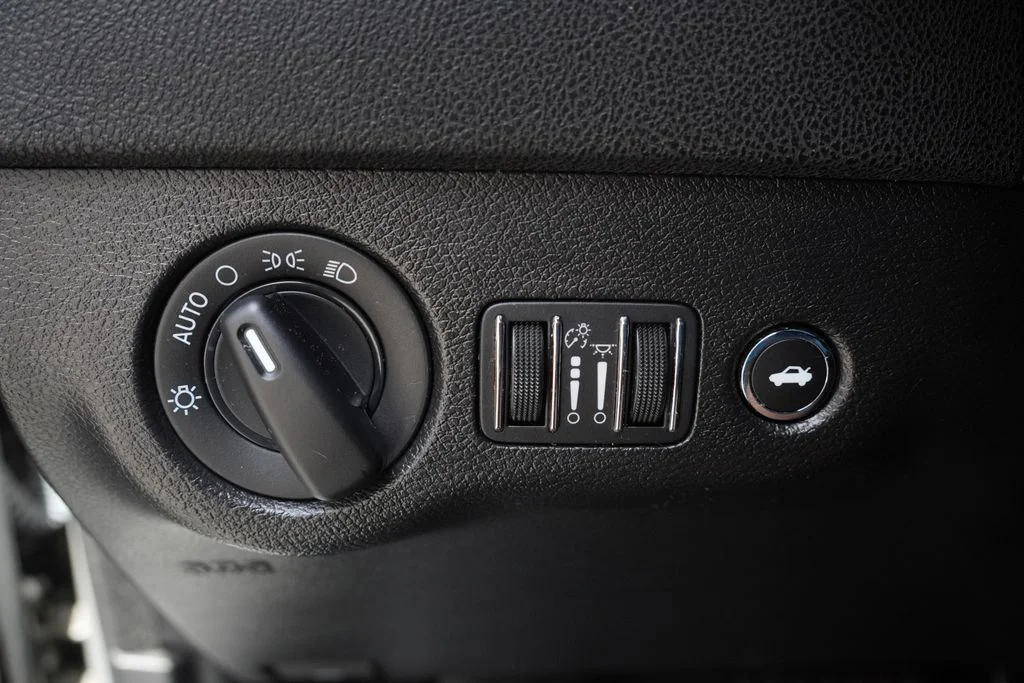 Used 2023 Gray Dodge R/T image 19