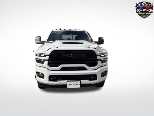 2026 RAM 3500 Laramie - Photo 8