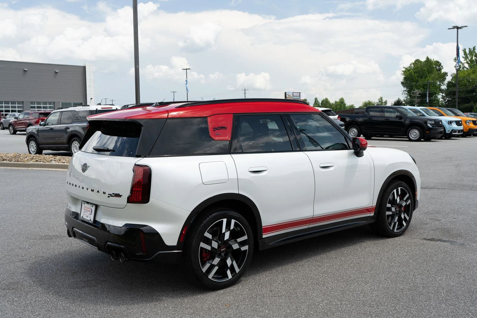 Used 2026 White MINI  image 11