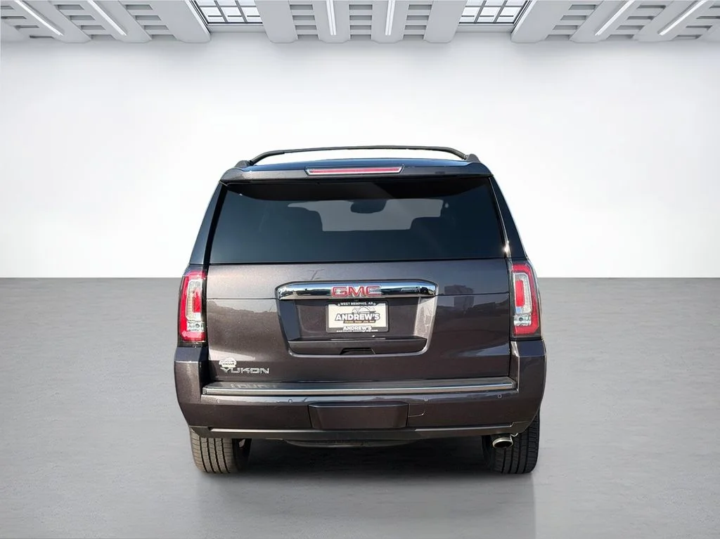 Used 2017 Iridium Metallic GMC Denali image 7