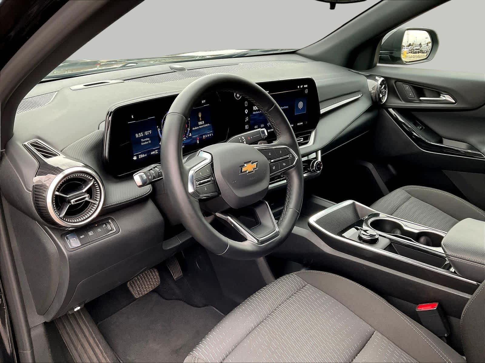 2026 Chevrolet Equinox LT - Photo 19