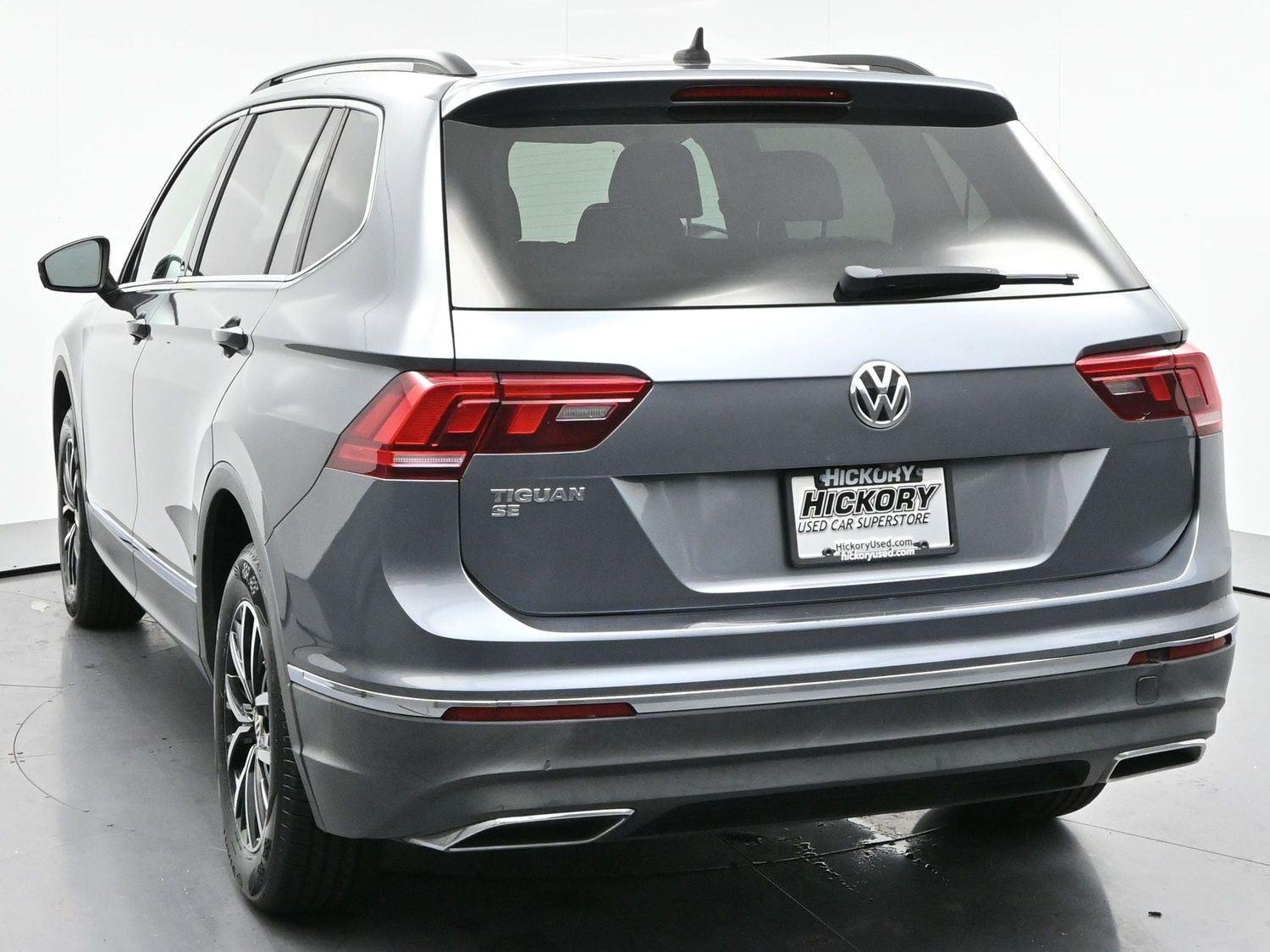 Used 2021 Platinum Gray Metallic Volkswagen SE image 6