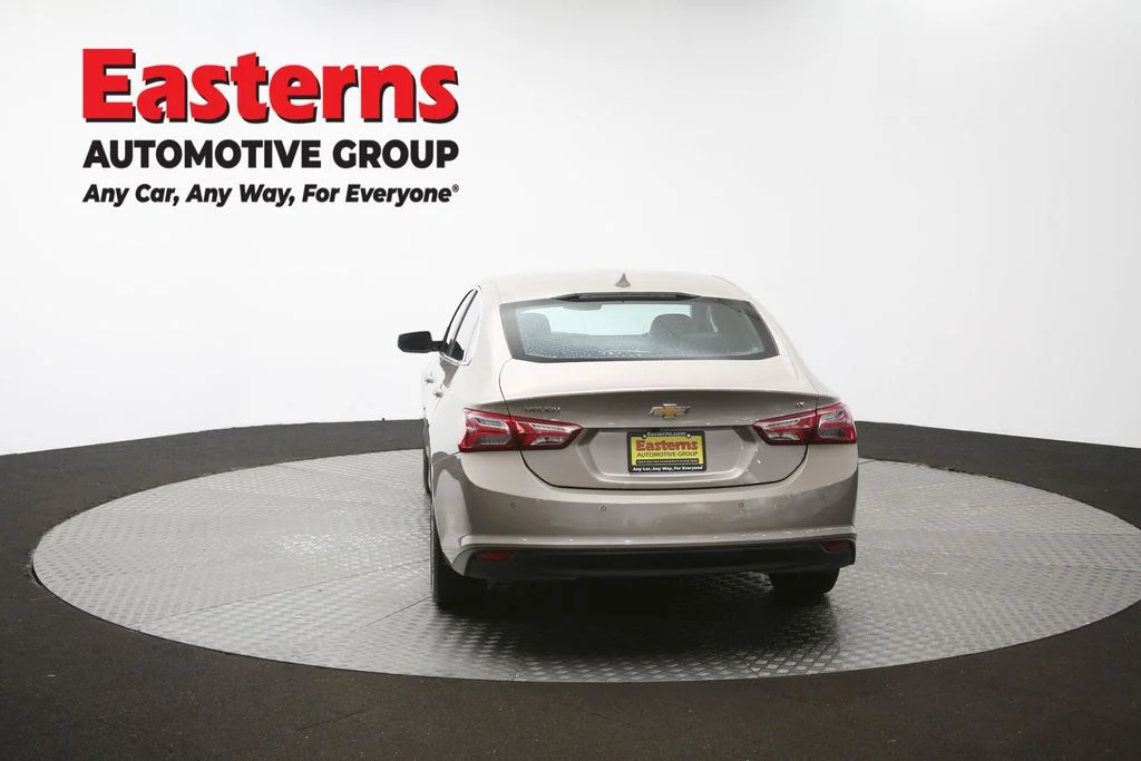 Used 2024 Gray Chevrolet LT image 38