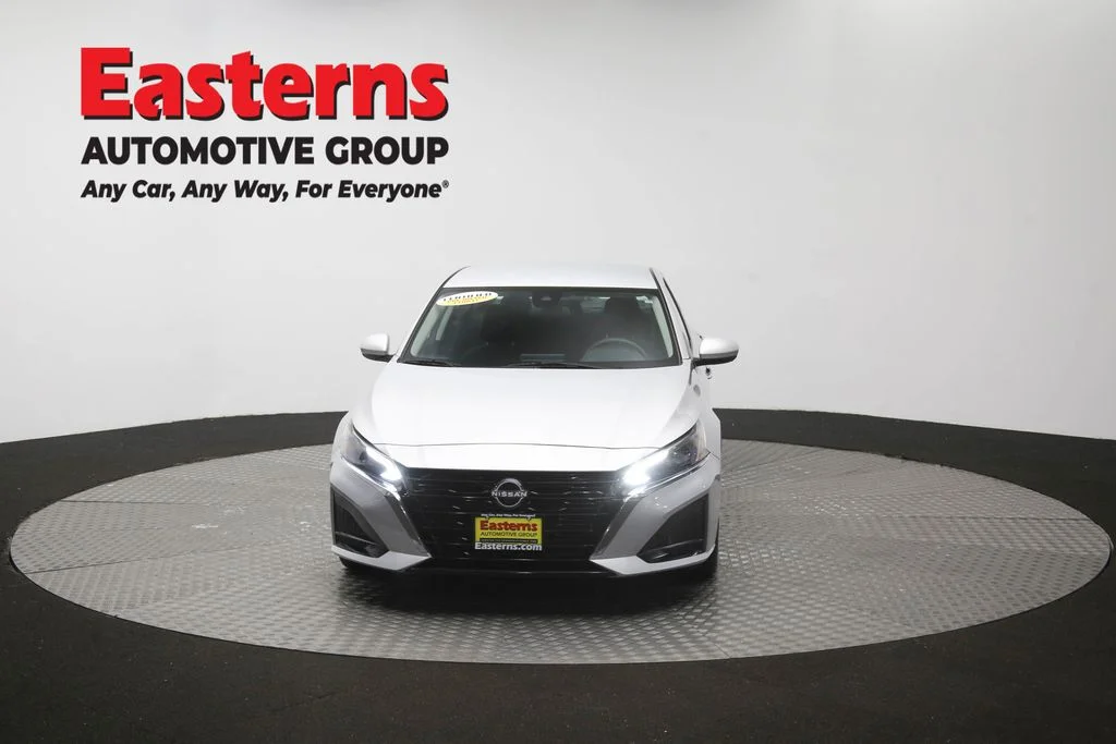 Used 2023 Silver Nissan 2.5 S image 51