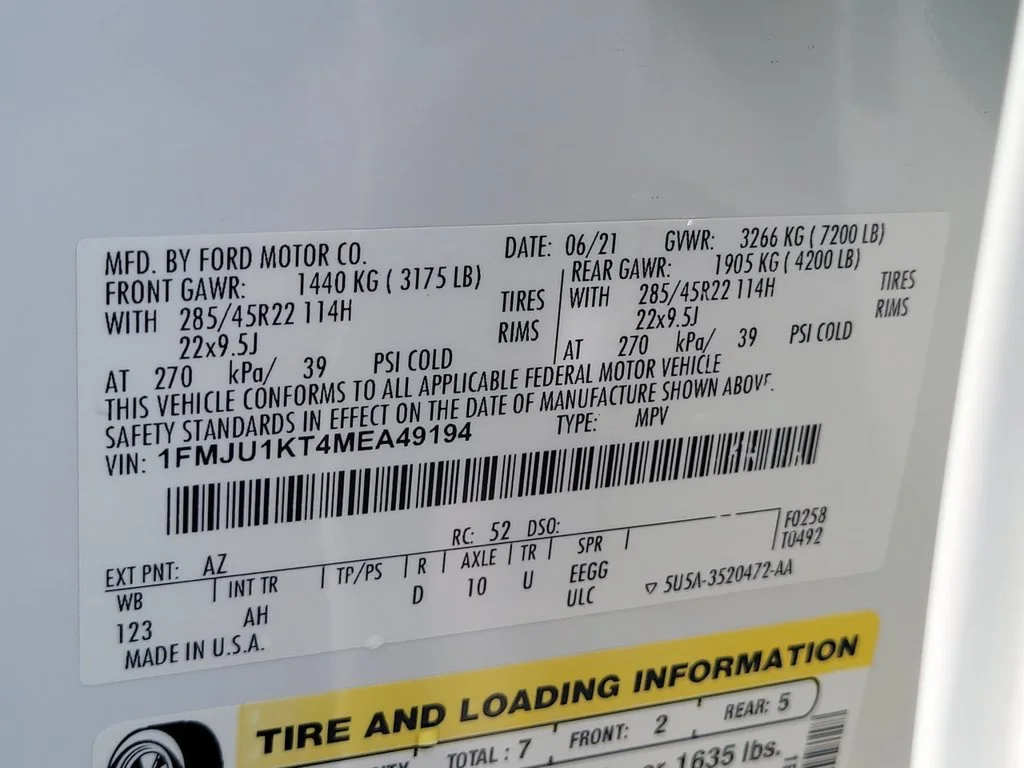 Used 2021 White Ford Limited image 33