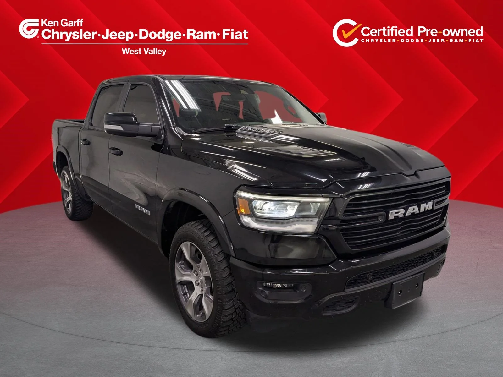 2022 RAM 1500 Laramie 4x4 Crew Cab 5'7's photo
