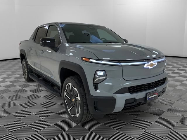 Certified Used 2026 Slate Gray Metallic Chevrolet LT - Max Range image 7