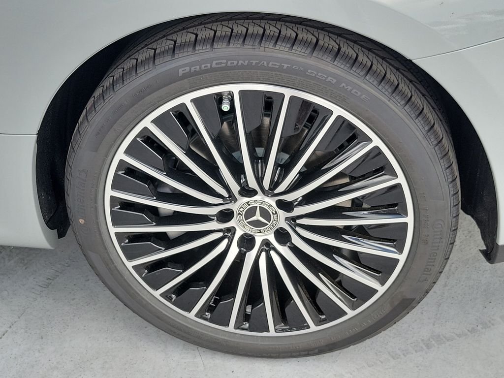New 2026 MANUFAKTUR Alpine Grey Mercedes-Benz CLE 450 image 9