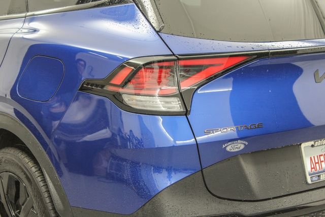 Used 2025 Sapphire Blue Kia X-Line image 6
