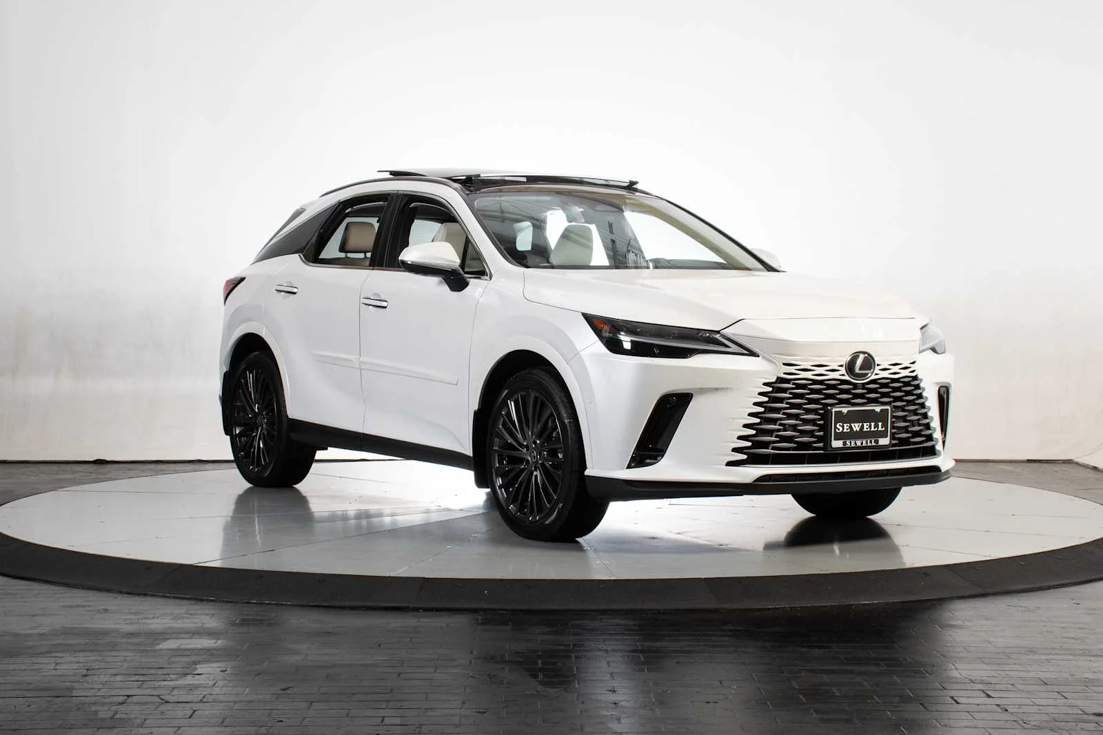 Certified Used 2026 EMINENT WHITE PEARL Lexus Luxury image 9