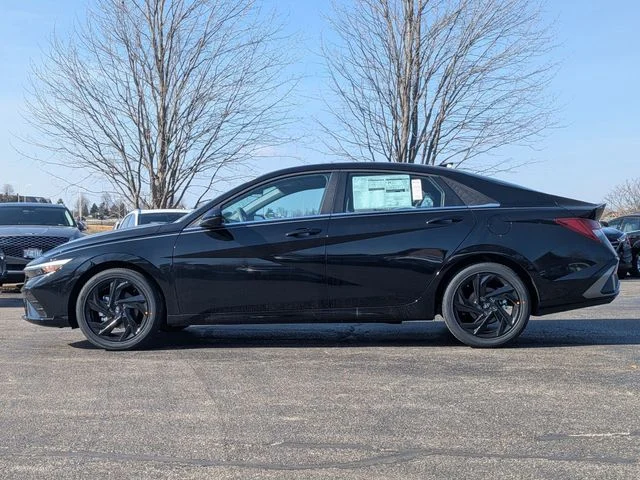 New 2026 Black Hyundai SEL Sport image 4