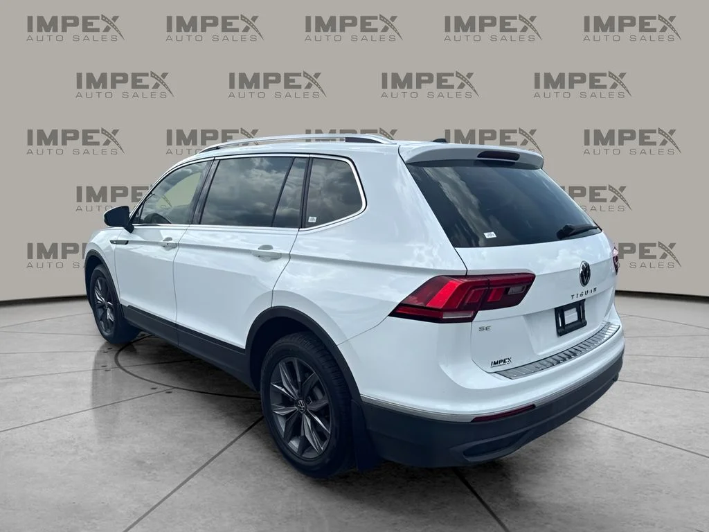 Used 2022 White Volkswagen 2.0T SE image 3