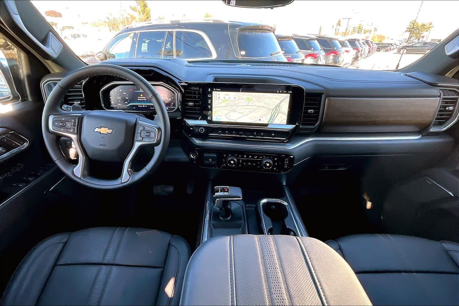 2025 Chevrolet Silverado 1500 High Country - Photo 40