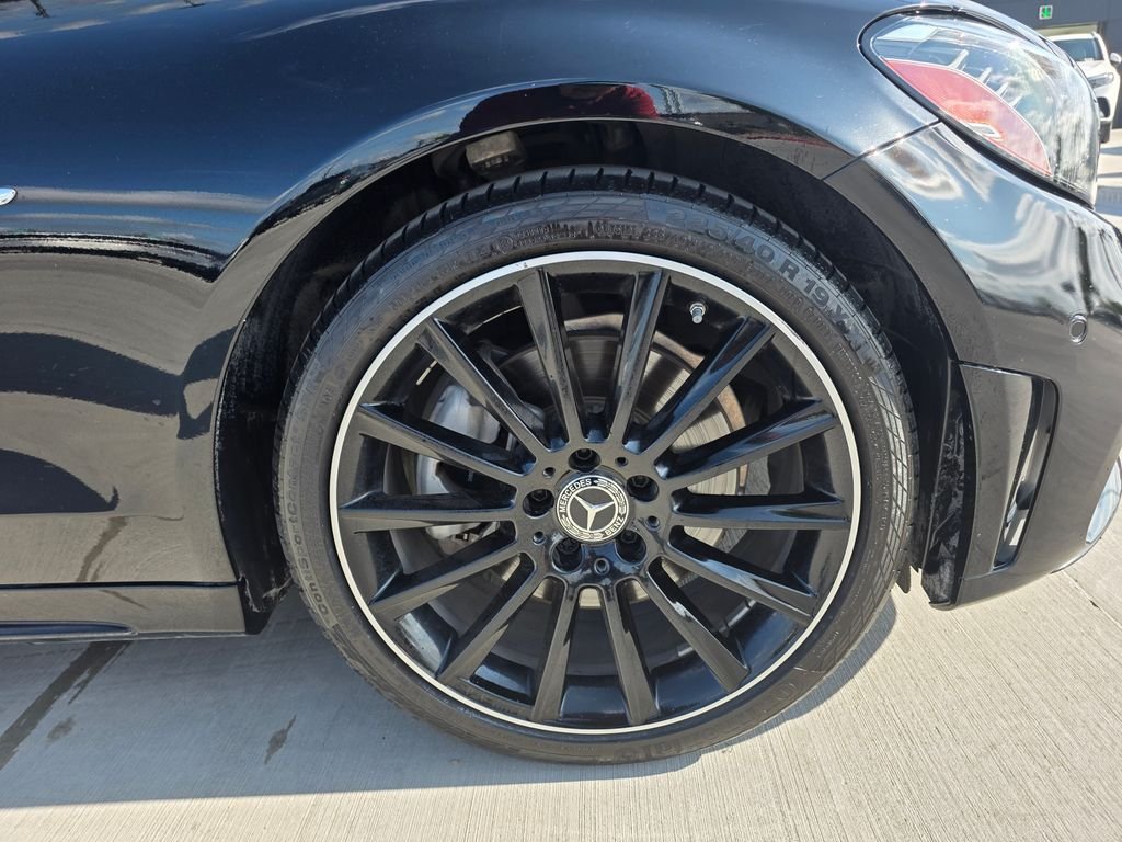 Used 2021 Black Mercedes-Benz C 300 image 9