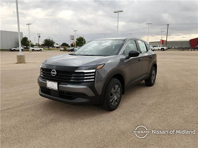 2027 Nissan Kicks S Front-Wheel Drive