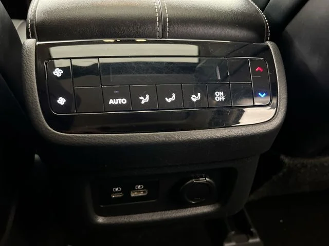 2023 INFINITI QX60 LUXE - Photo 19