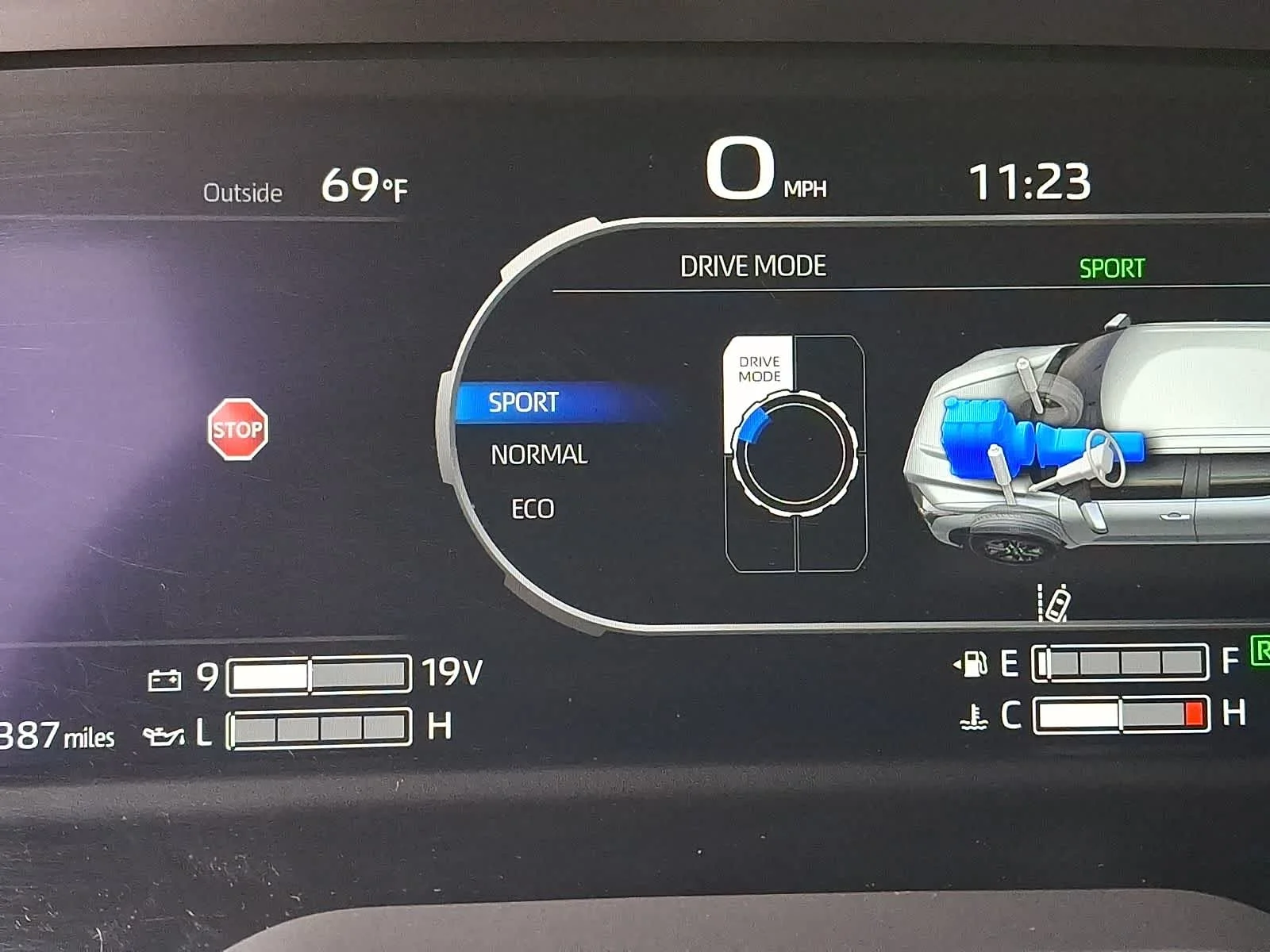 Certified Used 2024 Wind Chill Pearl Toyota Limited Hybrid image 29