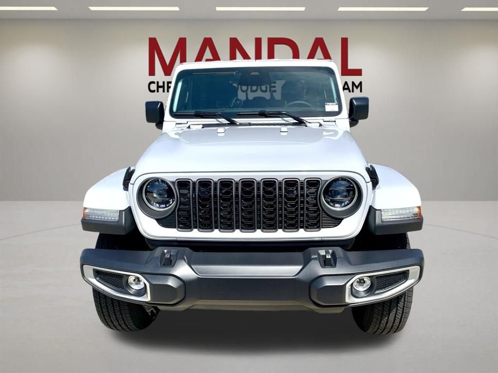 Used 2026 White Jeep Sahara image 3