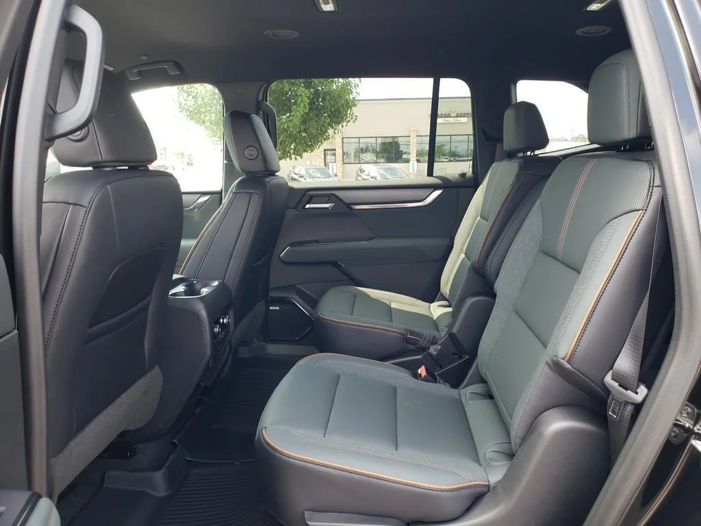 New 2026 Ebony Twilight Metallic GMC AWD AT4 image 11