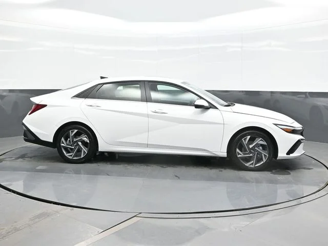 New 2026 White Hyundai Limited image 8