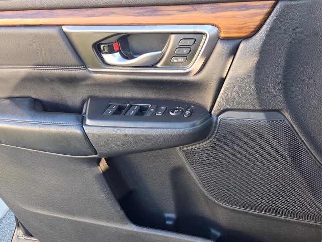 Used 2018  Honda EX-L image 27
