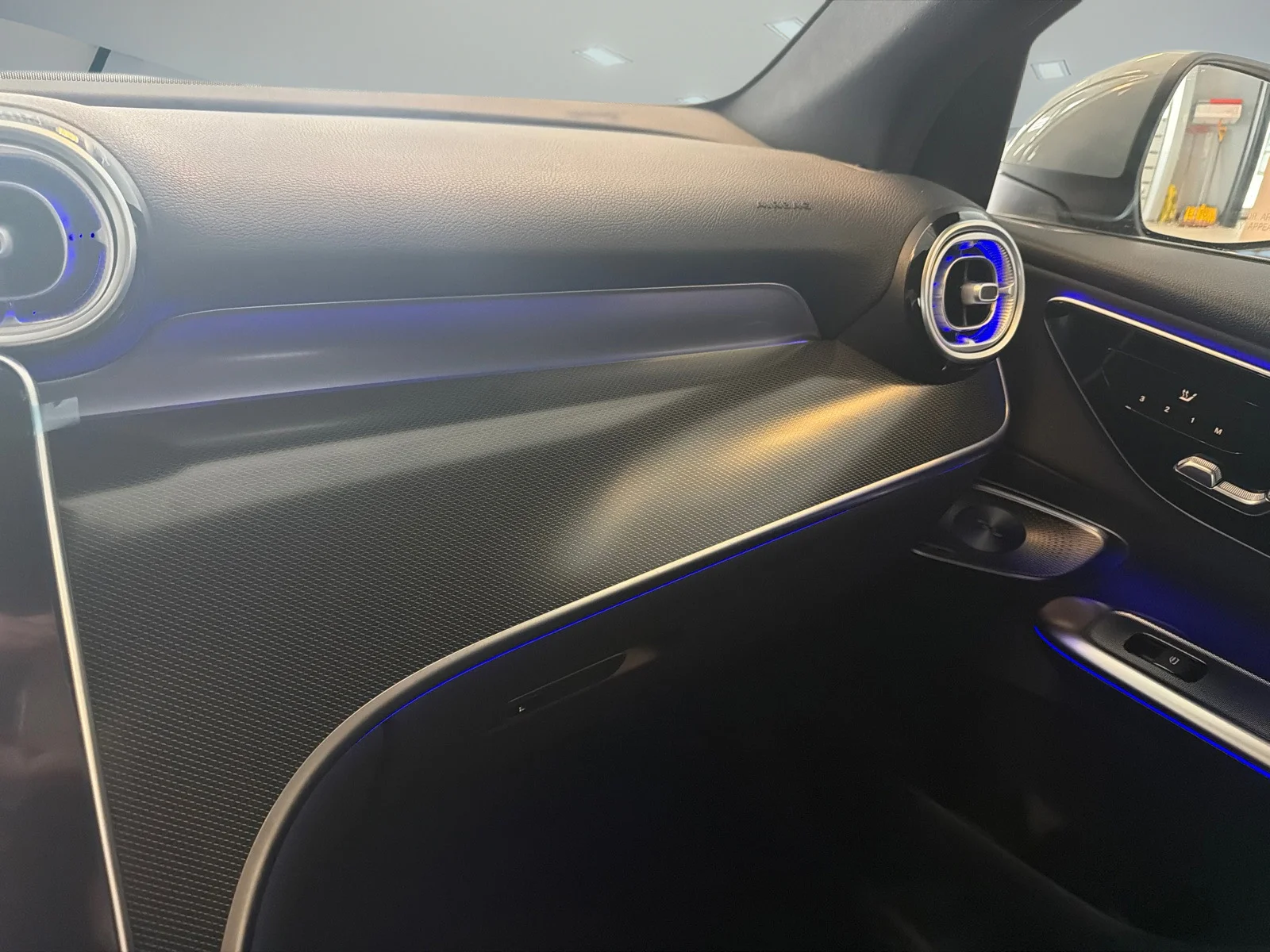 New 2026 Grey Mercedes-Benz GLC 300 4MATIC SUV image 13