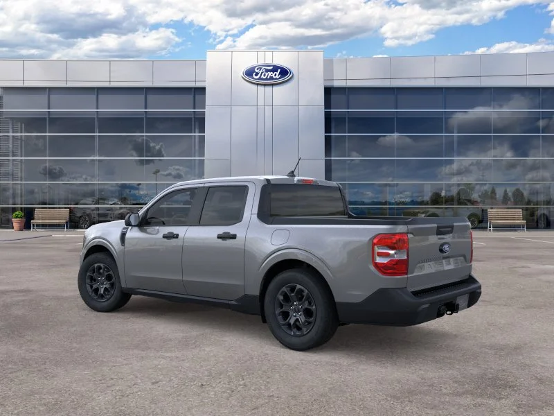 New 2026 Carbonized Gray Metallic Ford XLT image 4