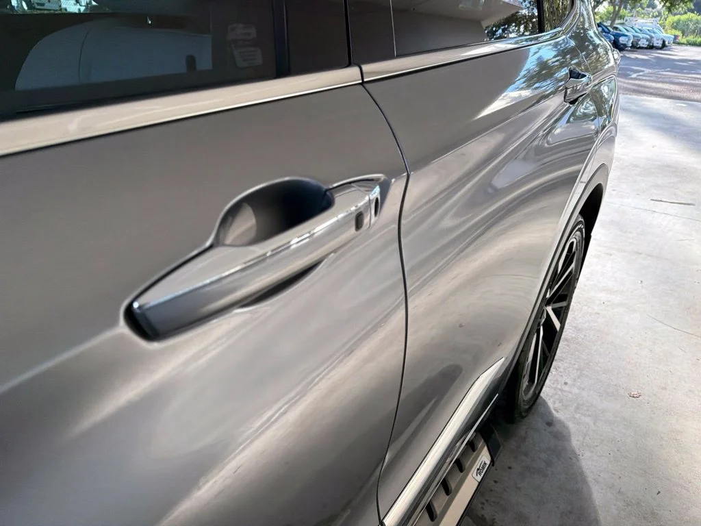 Used 2022 Silver Mitsubishi SEL image 16
