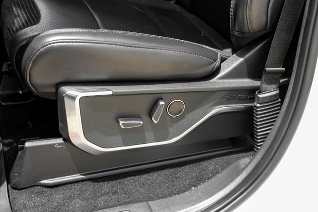 Used 2023 Oxford White Ford Raptor image 43