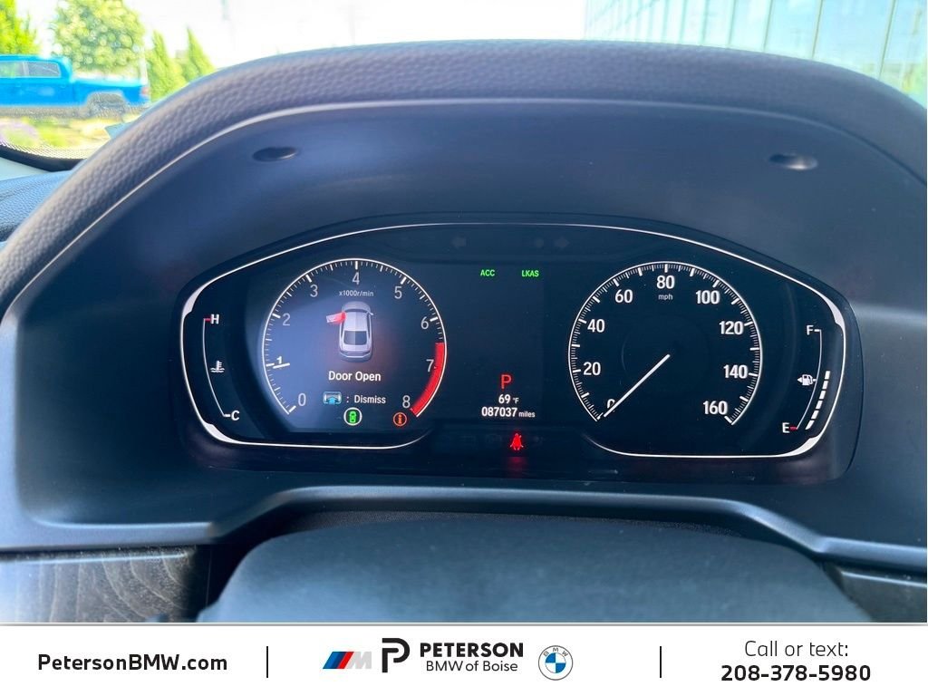 Used 2018  Honda Touring image 24