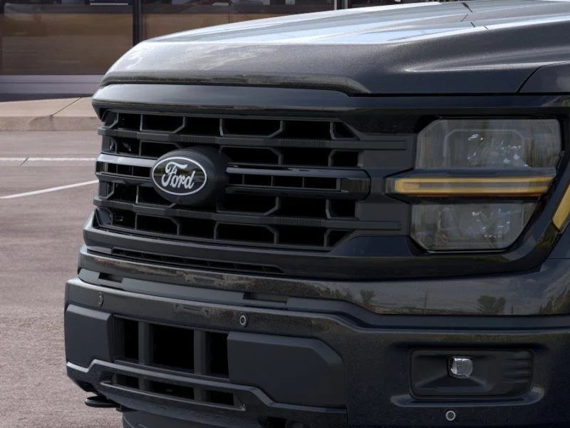 New 2026 Agate Black Metallic Ford XLT image 18