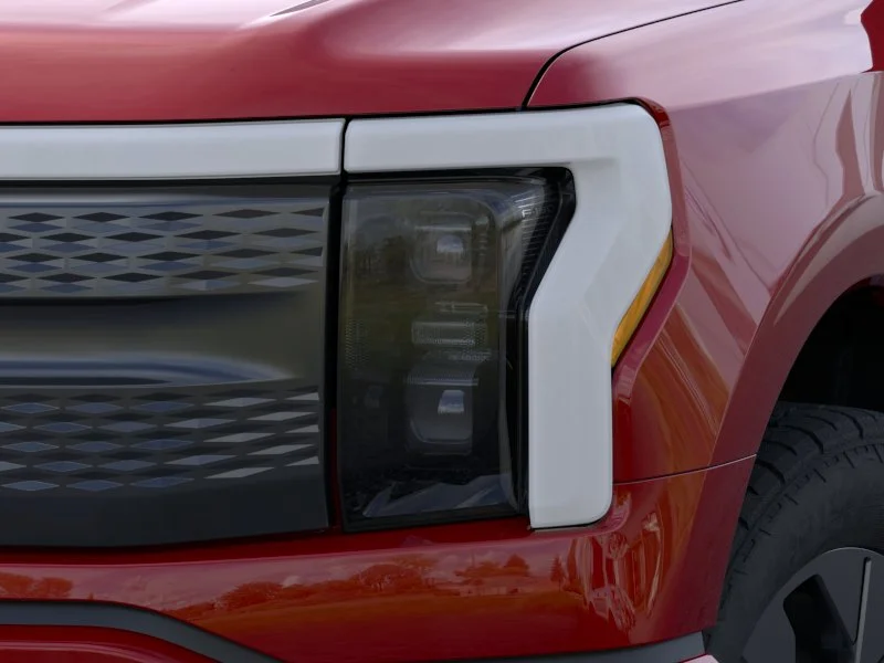 2025 Ford F-150 Lightning Flash - Photo 18