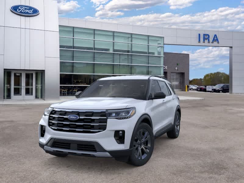 New 2026 Space White Metallic Ford Active image 2