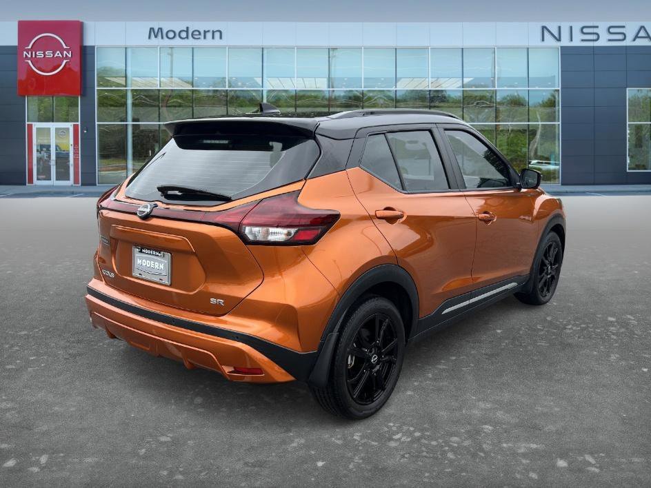 Used 2023 Monarch Orange Metallic/Super Black Nissan SR image 5
