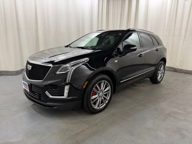 Used 2025 Black Cadillac Sport image 3