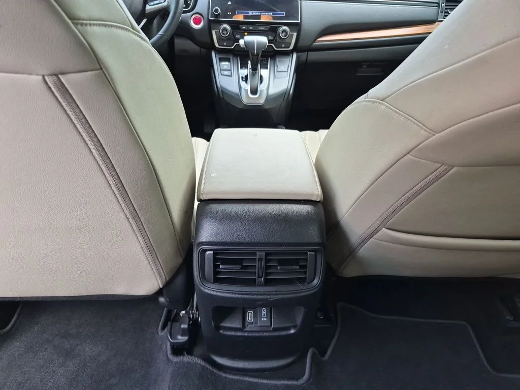 Used 2019  Honda EX-L image 32