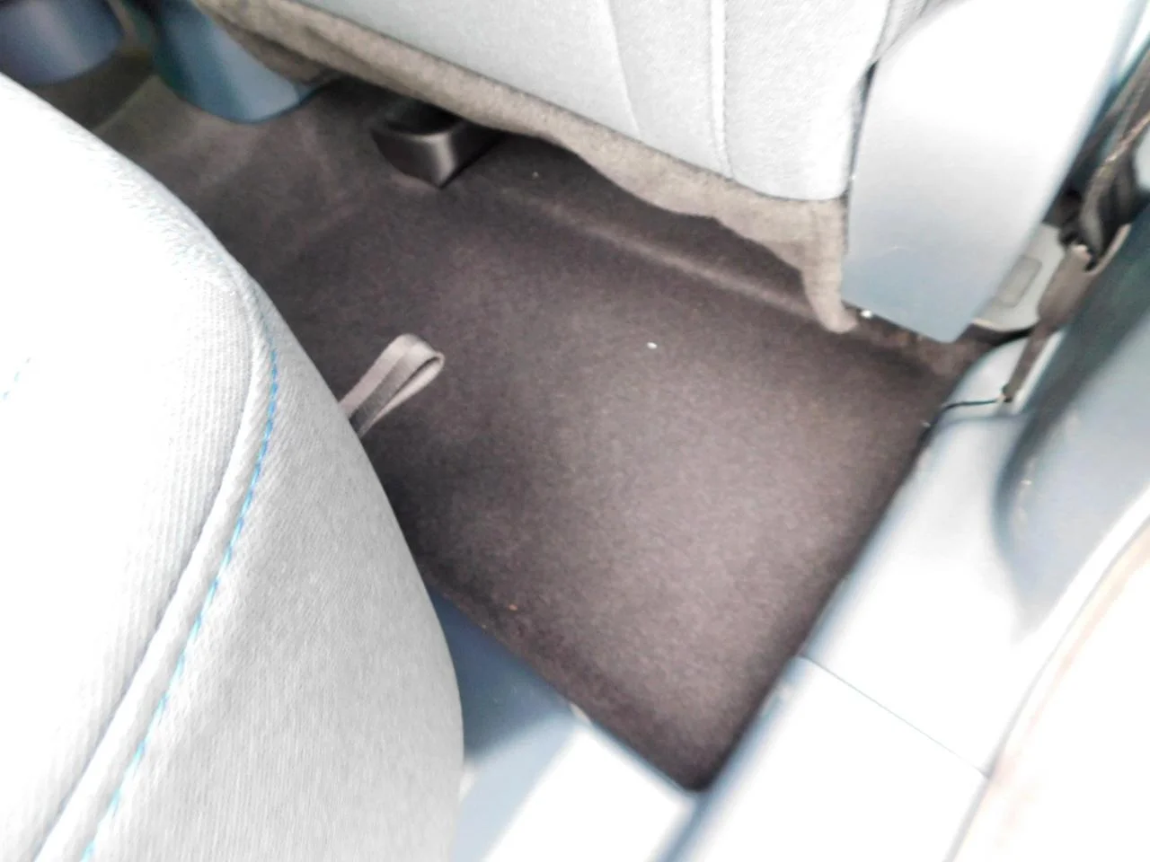 New 2026 Oxford White Ford XLT image 13